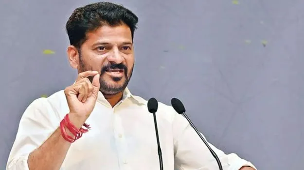 ఘనంగా యంగ్ ఇండియా వెల్కమ్ కిట్స్ పంపిణీ కార్యక్రమం..