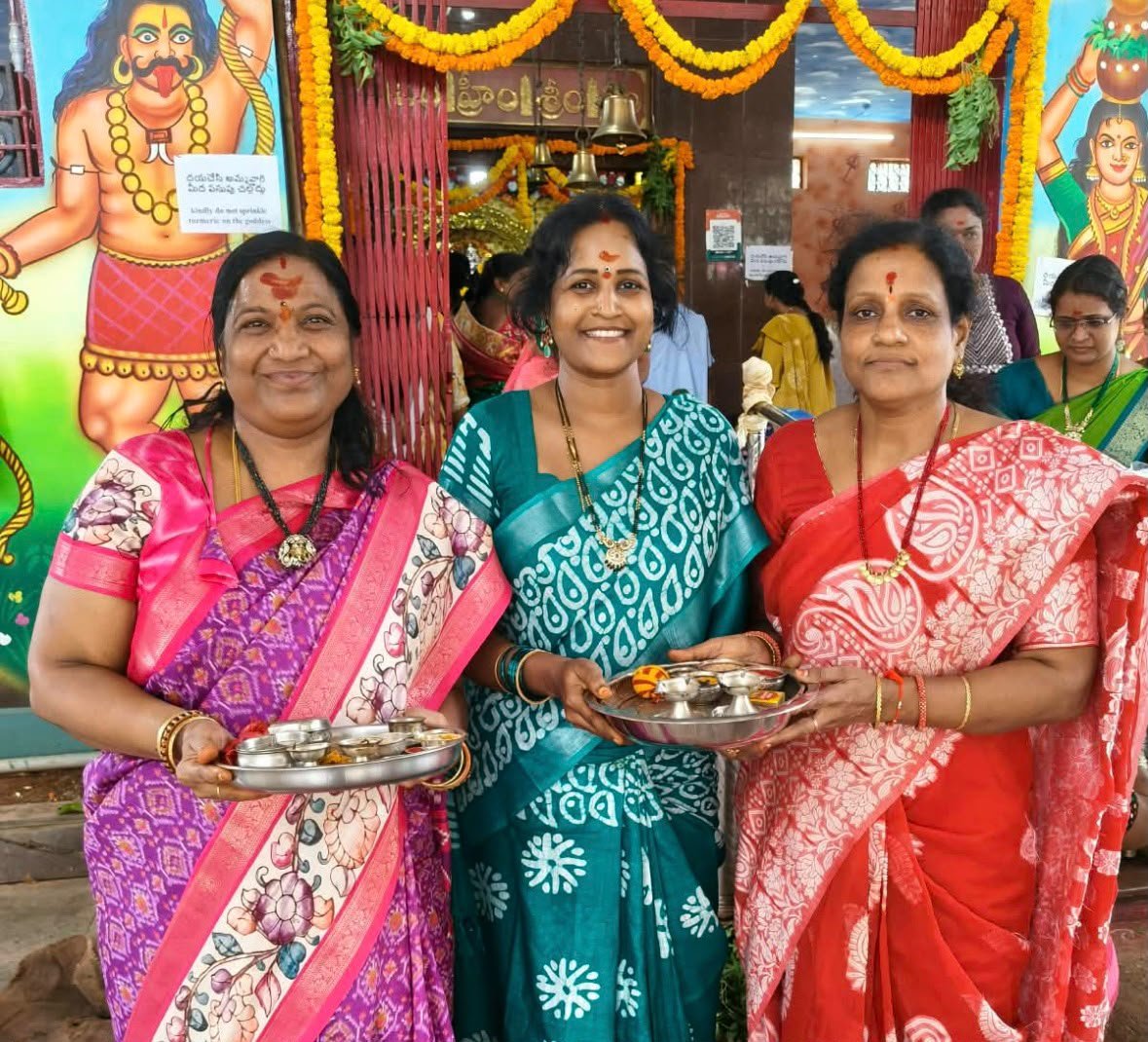 108 గుమ్మడికాయలతో మహంకాళి అమ్మవారికి అలంకరణ - Additional Image